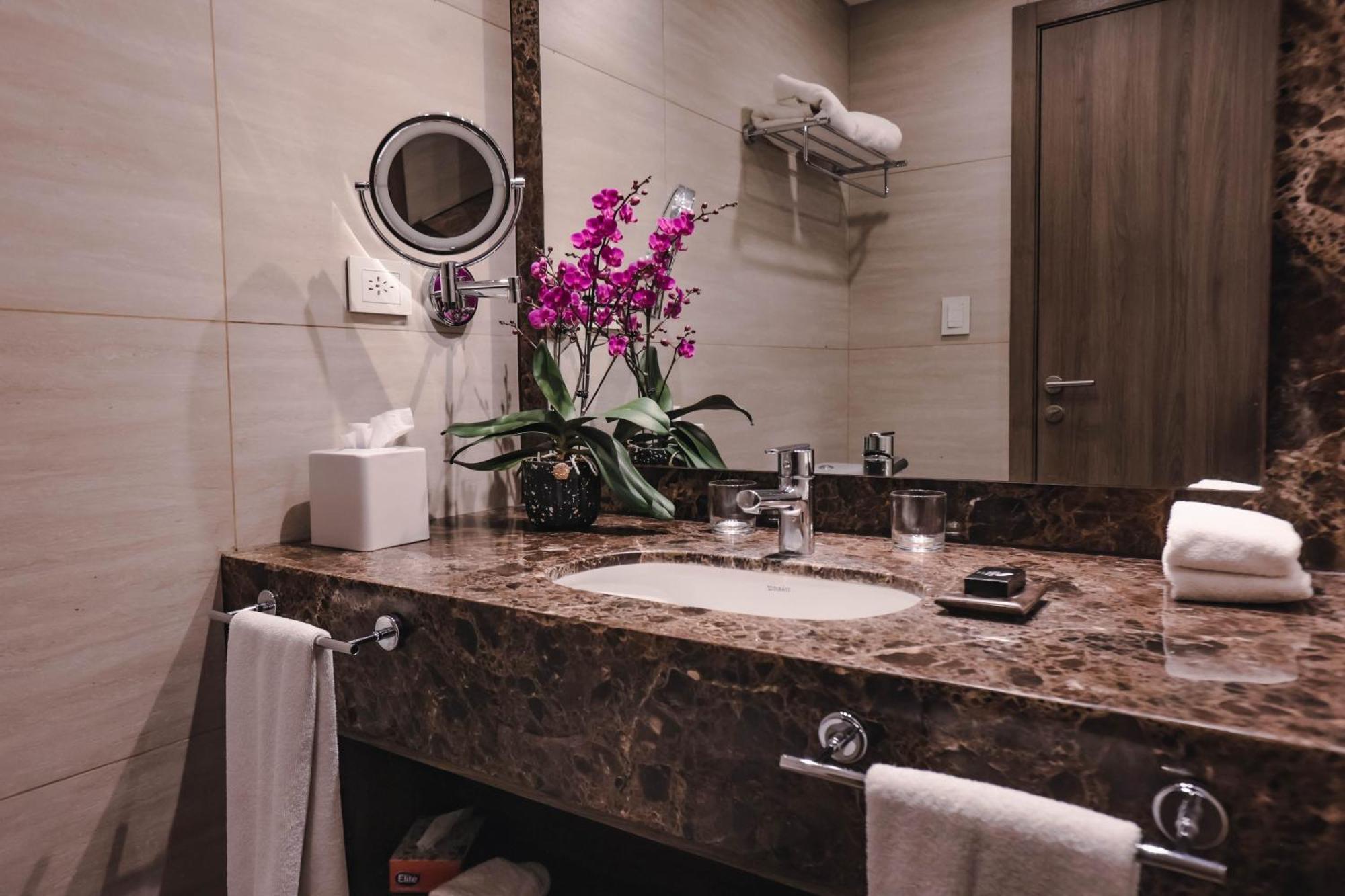 Paseo La Galeria Hotel & Suites Ασουνσιόν Εξωτερικό φωτογραφία